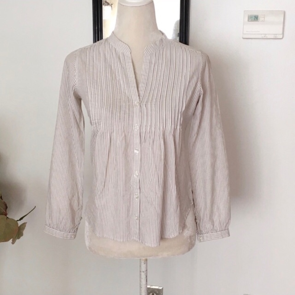 Eddie Bauer Long Sleeve Button Down Shirt Size XS